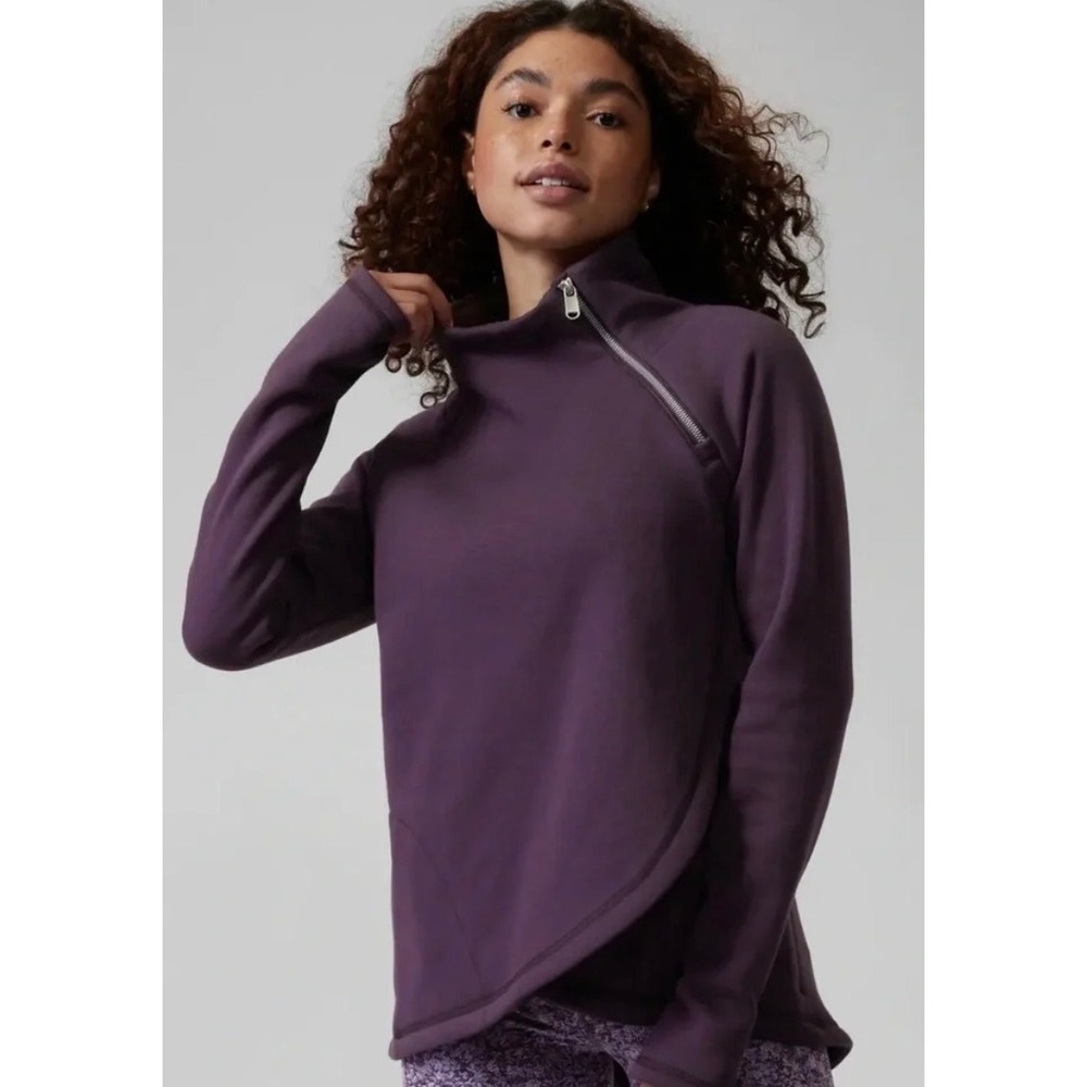 Athleta Asymmetric Zip Fleece Pullover Sweatshirt Plum Purple XS Tulip Hem